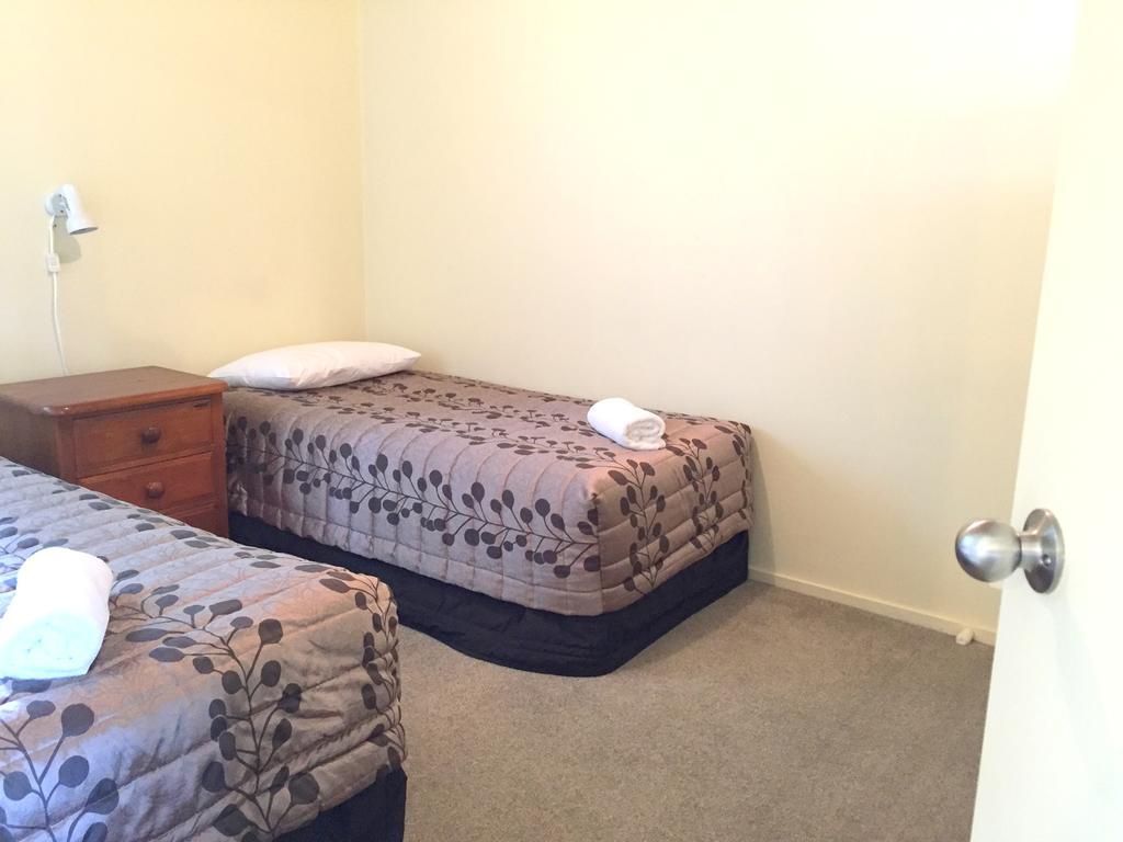 Wanaka Heights Motel Экстерьер фото